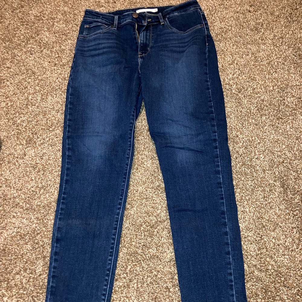 Levi’s blue jeans